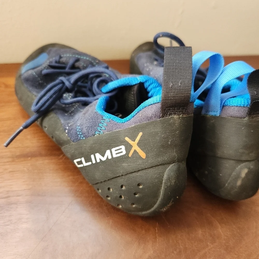 Climb X Men's Blue Climbing Shoes Lace Up 6.5